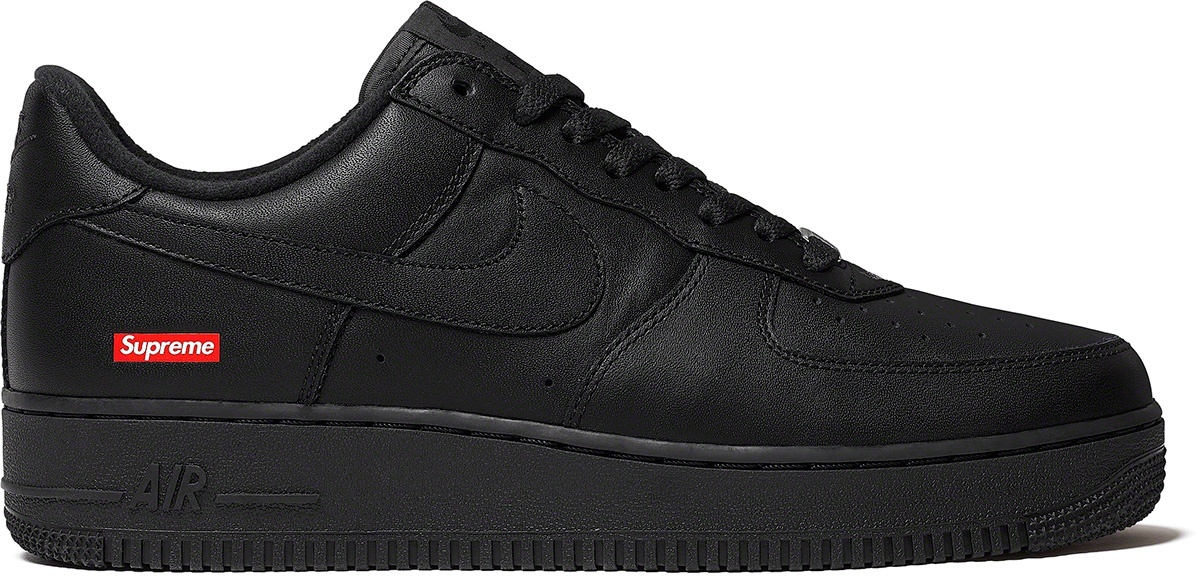 Supreme®/Nike® Air Force 1 Low view 3